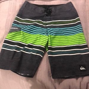 Boys Quicksilver swim trunks size 26
